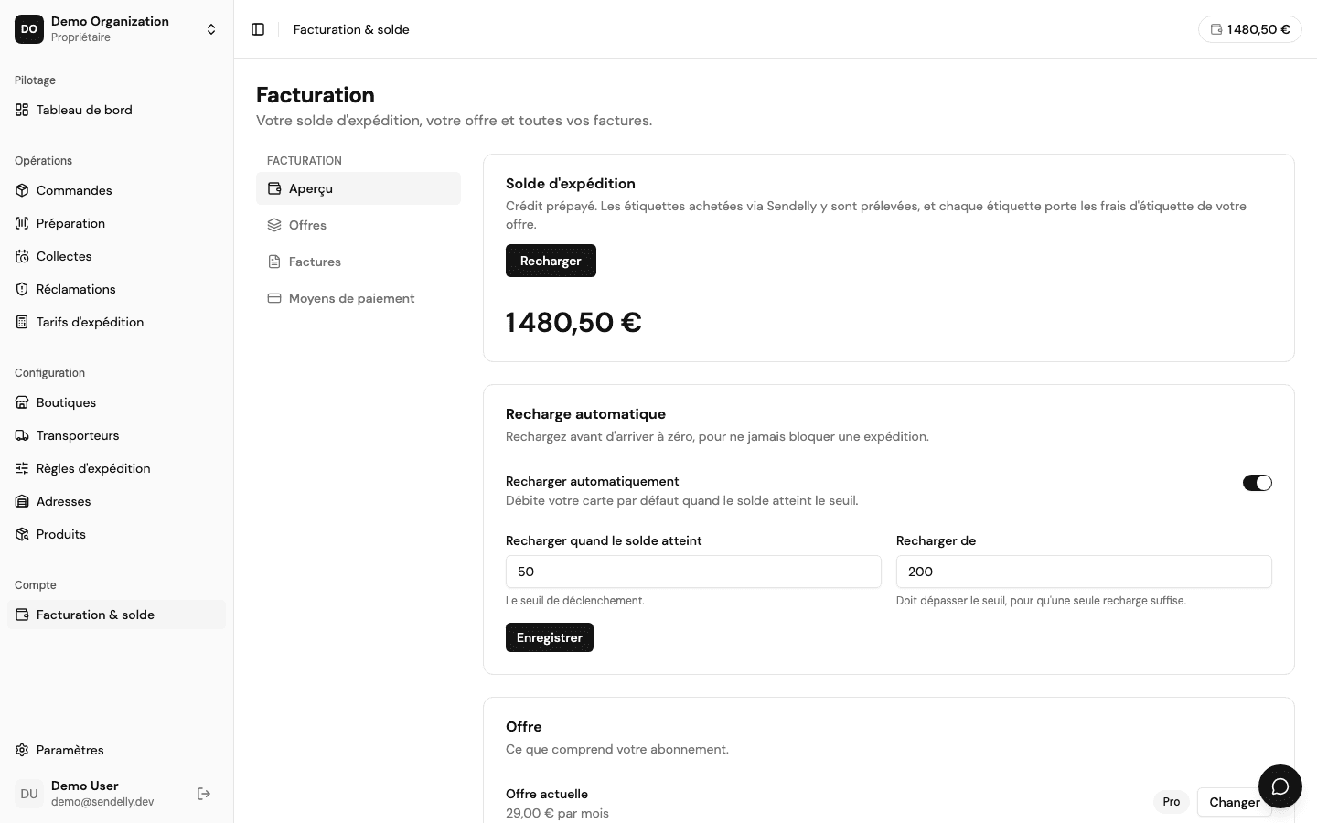 Le solde de démonstration et les réglages de recharge.